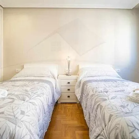 El Cuquiellu Apartment Gijon Exterior photo